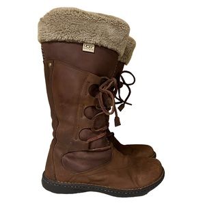 UGG Brown Sheepskin Lined Leather Boots Size 9